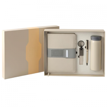 Даровен сет, тефтер, шише, пенкало, привезок